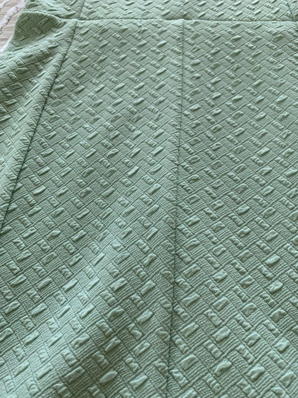 Sage Green 1950's Style Embossed Tulip Style Faux Wrap Dress Size: XS - Picture 8 of 10